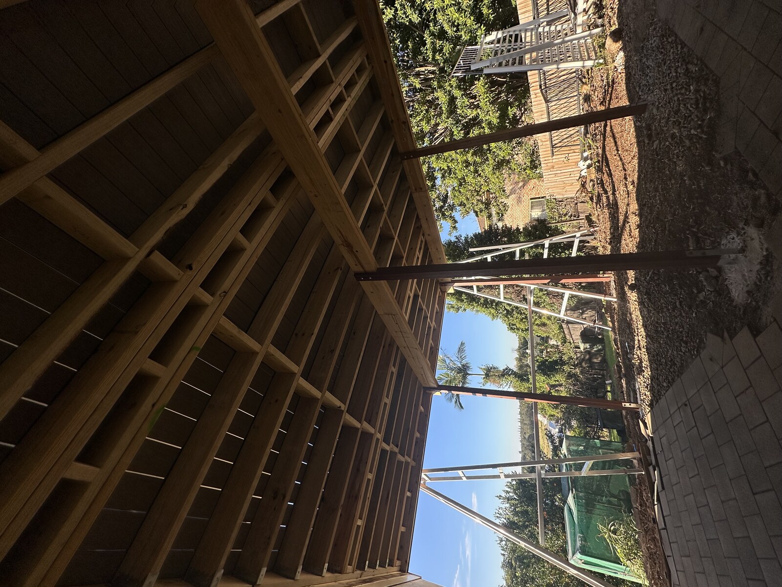 Deck framing structure